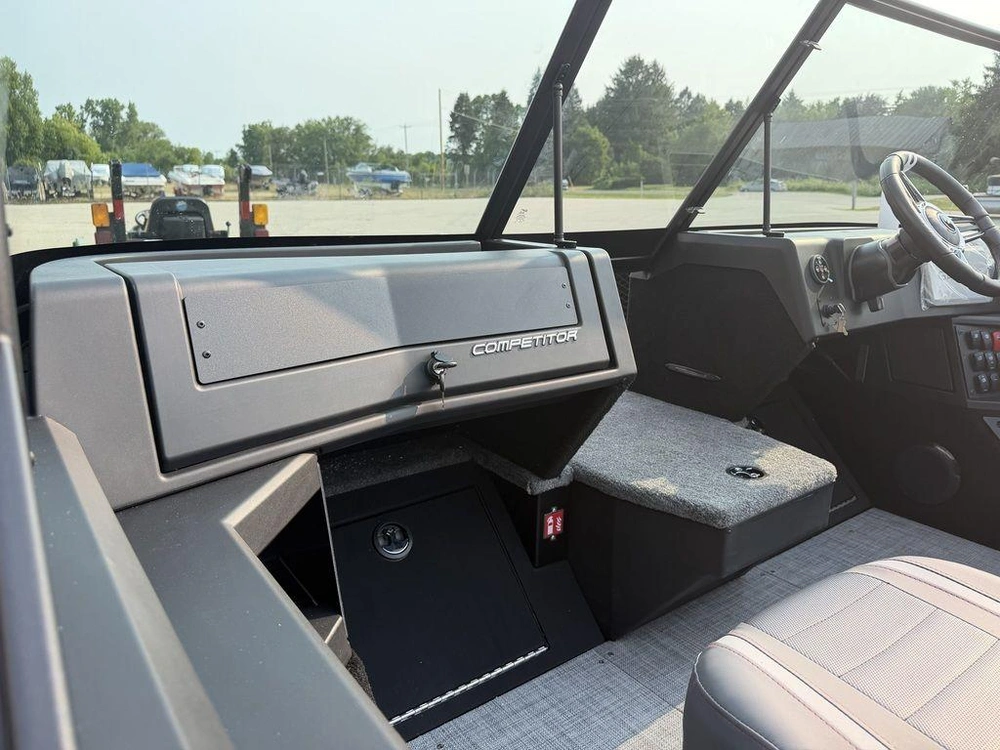 2027 Alumacraft Competitor 175x Sport