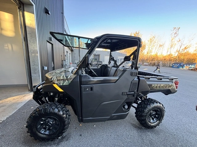 2024 Polaris Ranger 1000 Eps Premium Camo 2 700 Km - Financement 0% Disponible - Beaucoup Ajouts