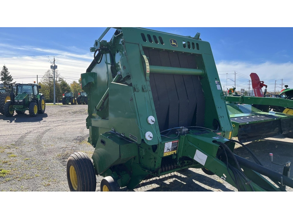 John Deere 450e Round Baler 2020