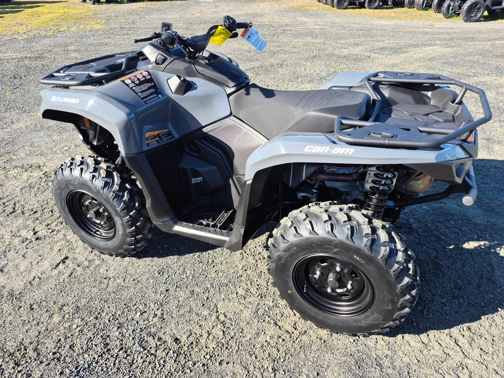 2027 Can-am Outlander Max Xt 700