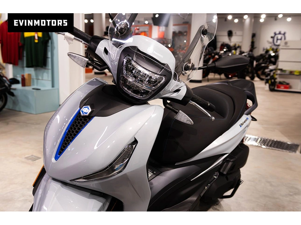 2027 Piaggio Bv 400 S