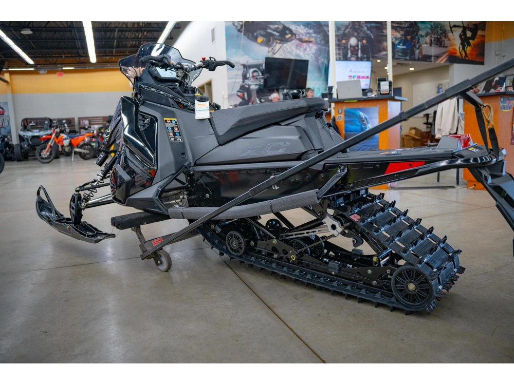 2027 Polaris Prostar S4 Indy Xc
