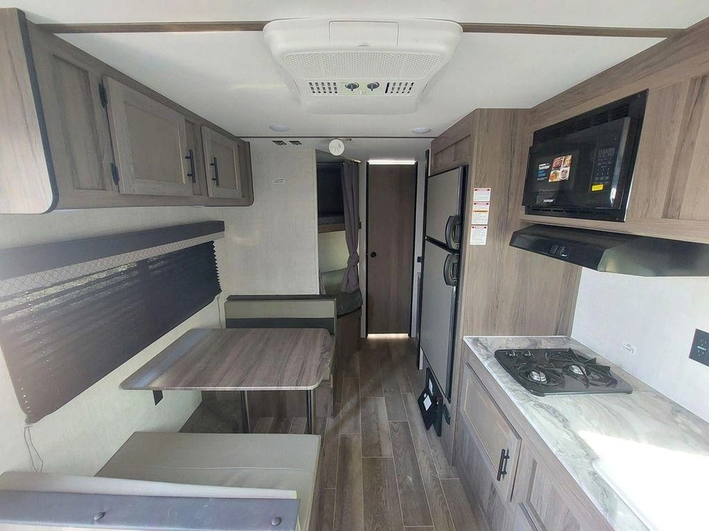 2025 Gulf Stream Conquest 248bh