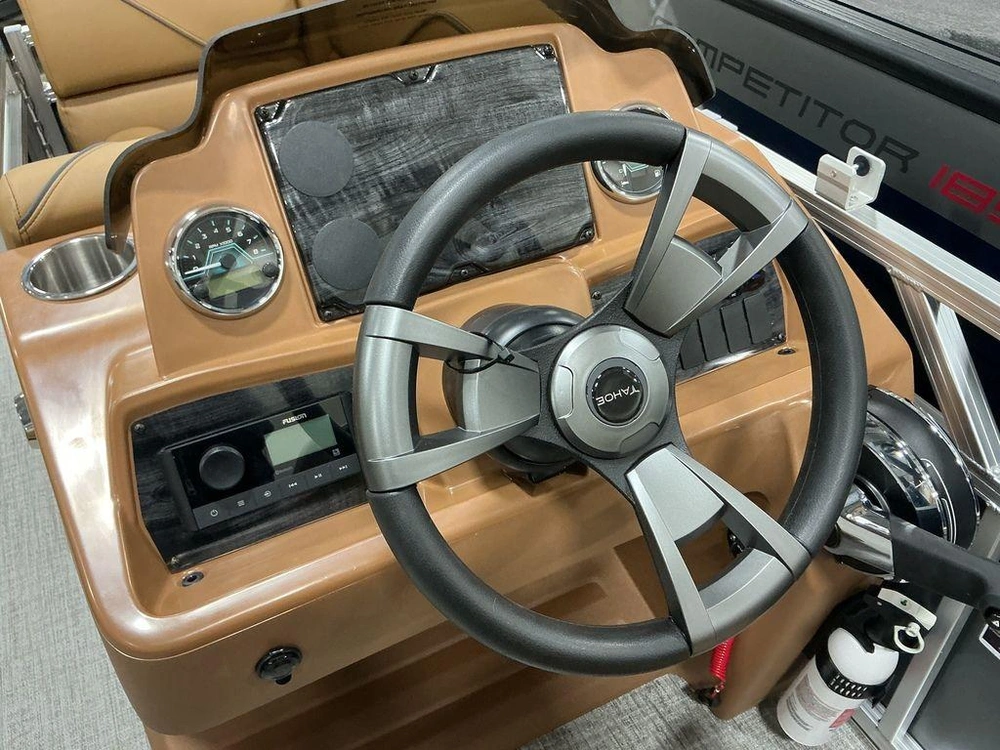 2026 Tahoe Pontoons Sport Cruise 15 Ft
