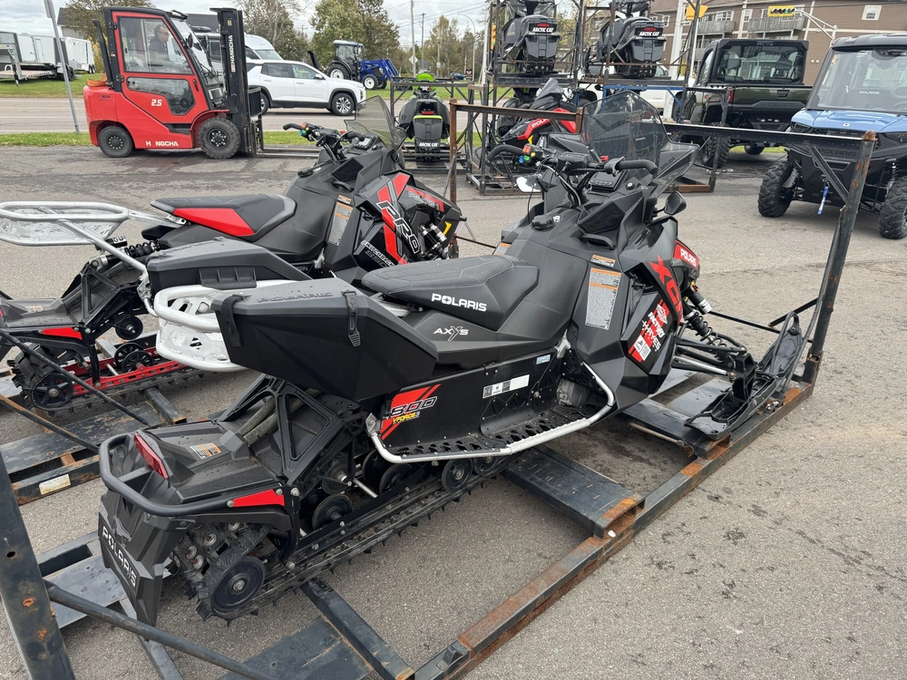 2018 Polaris Indy Xcr 800