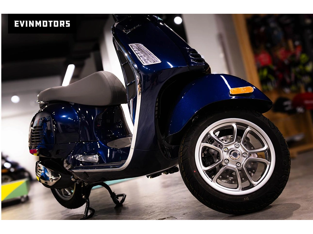 2027 Vespa Gts 310