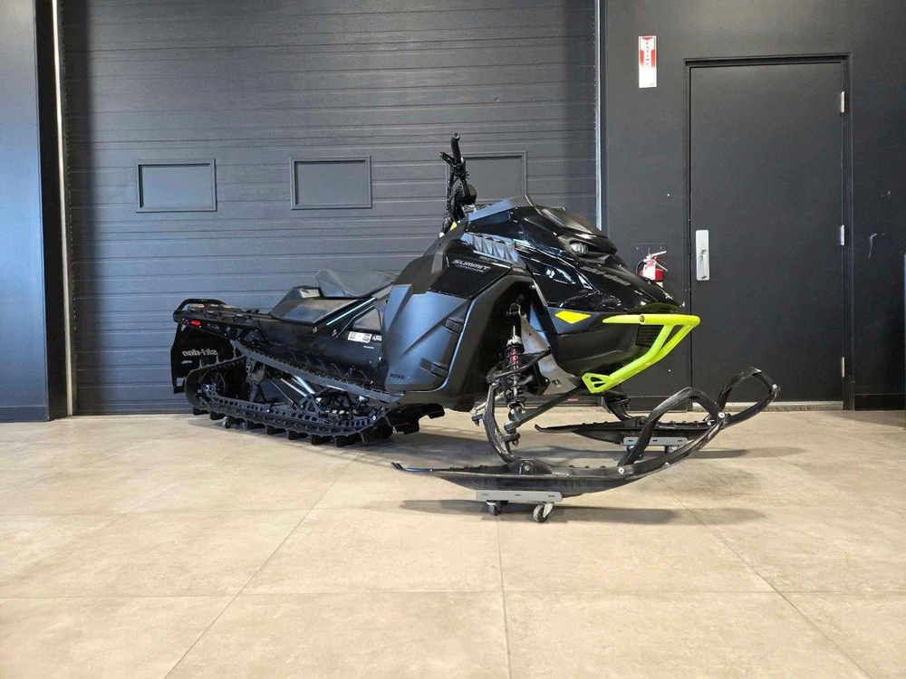 Ski-doo Summit Adr/edge 154 850 2.5 Shot Used 2024