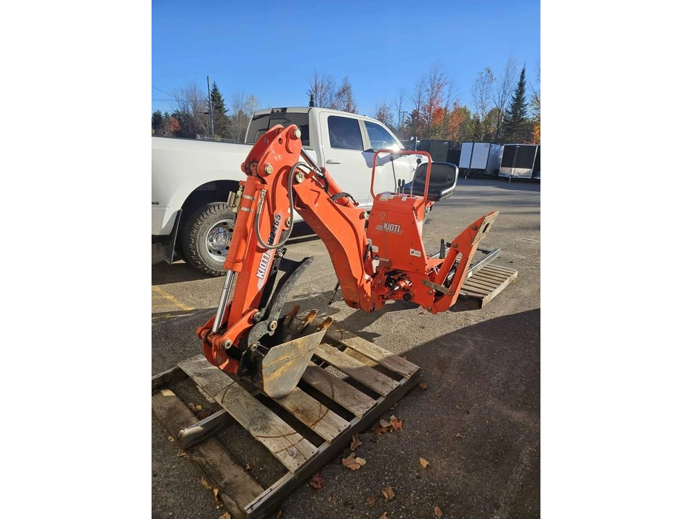 None Kioti Backoe Kb2465