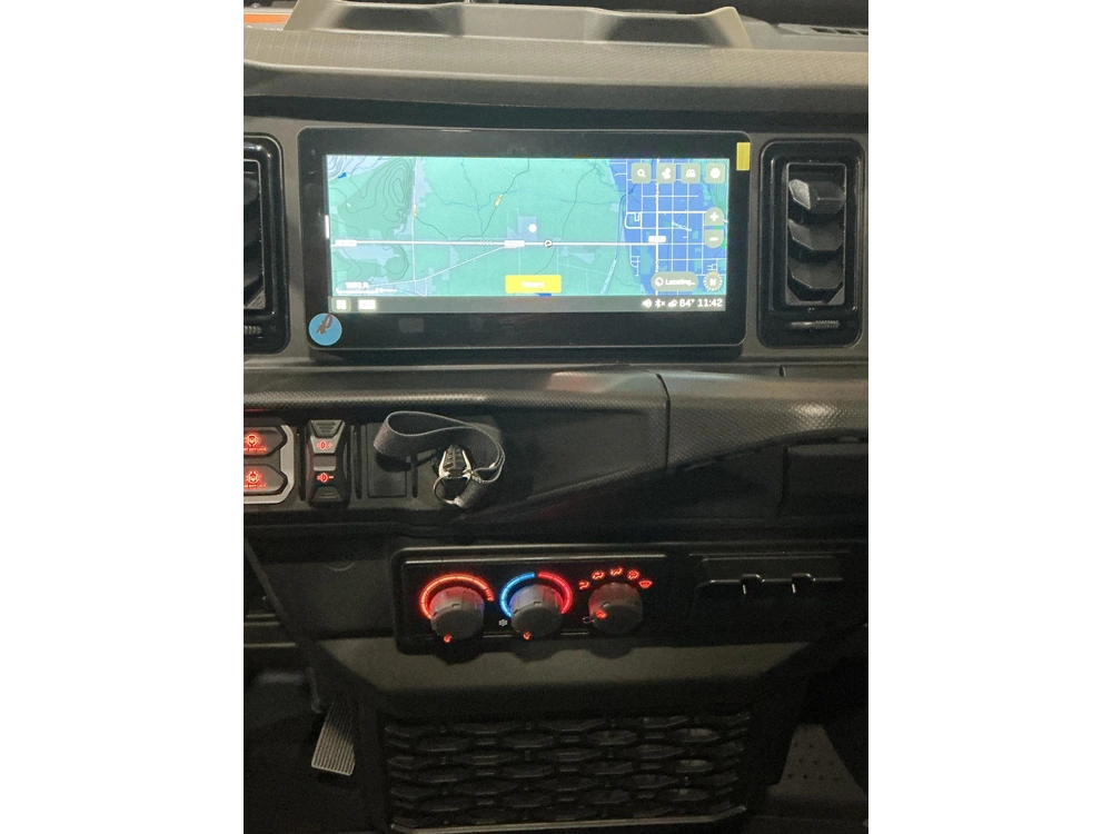 2027 Can-am Defender Xu Max Ltd Hd11