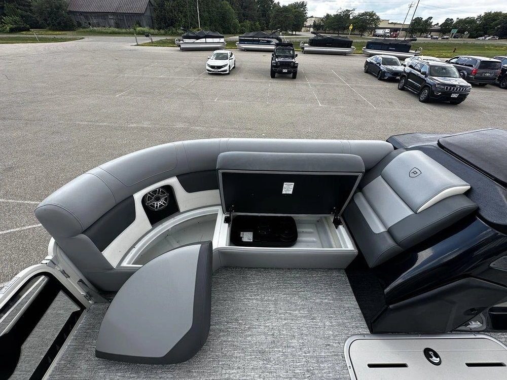 2025 Premier 250 Solaris Rf