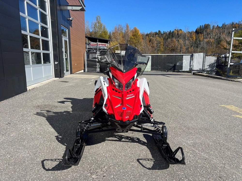 Polaris Prostar S4indyadv137red 2027