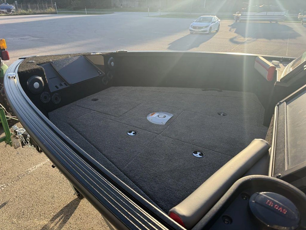 2027 Alumacraft Trophy 205x Sport