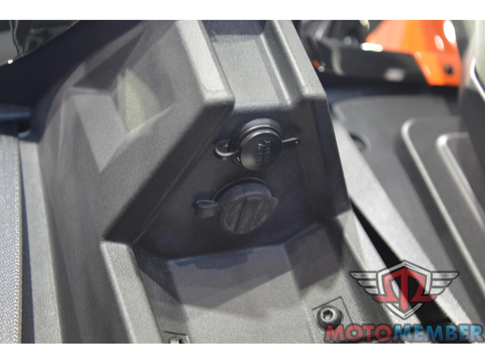 2024 Slingshot R Manual
