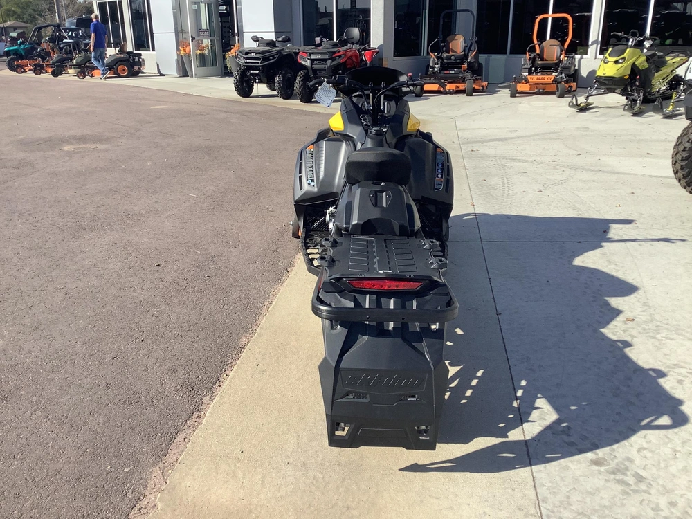 2027 Ski-doo Tundra Sport 600 Efi
