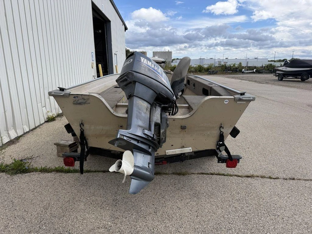 2004 Polar Kraft V164t