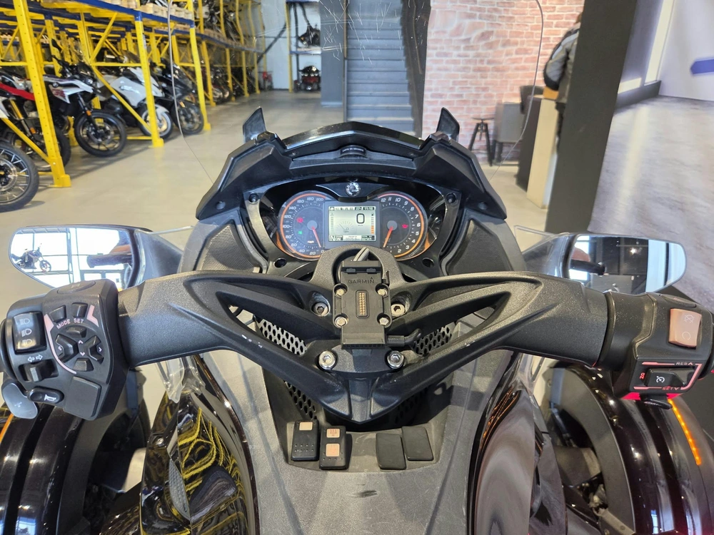 Can-am Spyder St Limited 2013