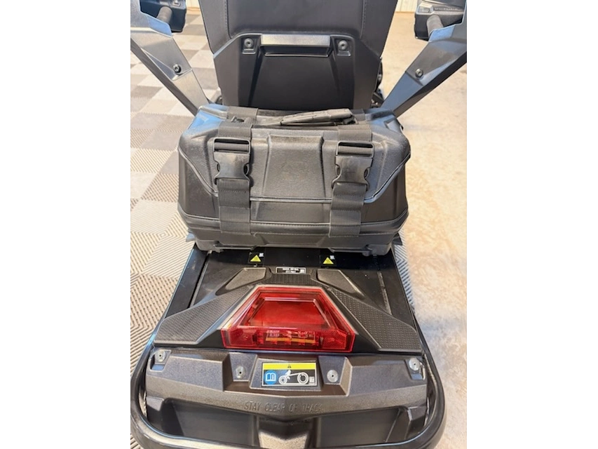2024 Polaris 650 Indy Adventure 137