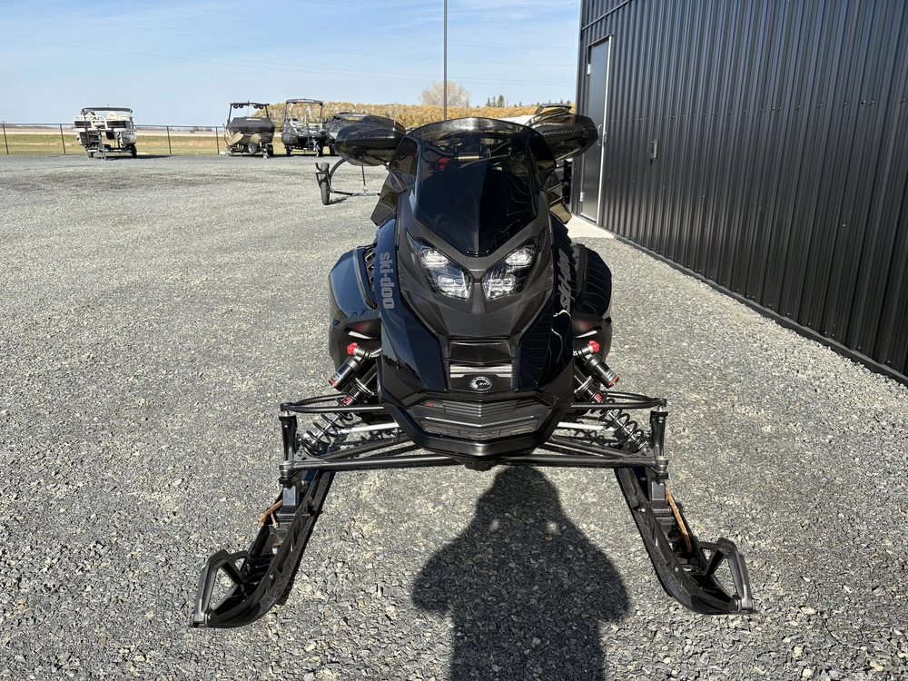2026 Ski-doo Renegade X-rs 900 Ace Turbo R Ice Ripper Xt 1.5" E.s.