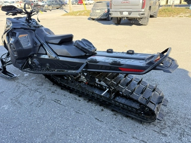 2023 Ski-doo Summit Expert 165