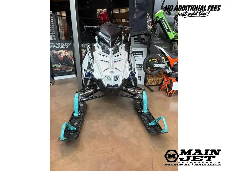 2025 Polaris PATRIOT 9R RMK KHAOS 165 3.25" - Ghost White Metallic / Gloss Black / Radiant Green