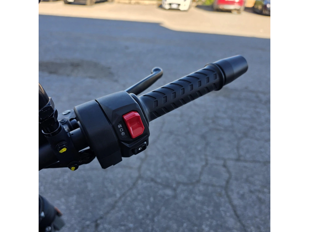 2026 Moto Guzzi V7 Stone