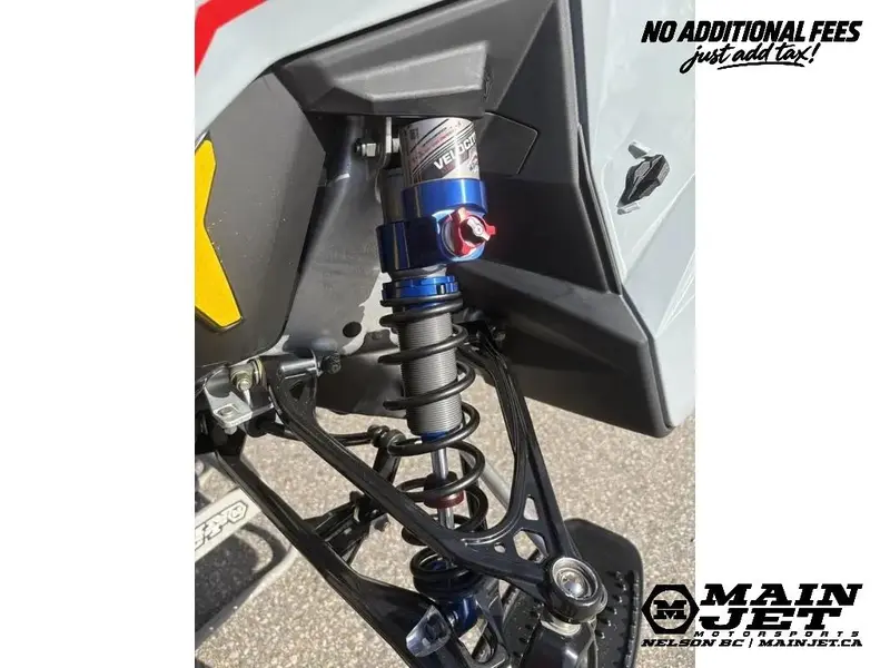 2025 Polaris 850 RMK KHAOS 155 - Storm Gray / INDY® Red
