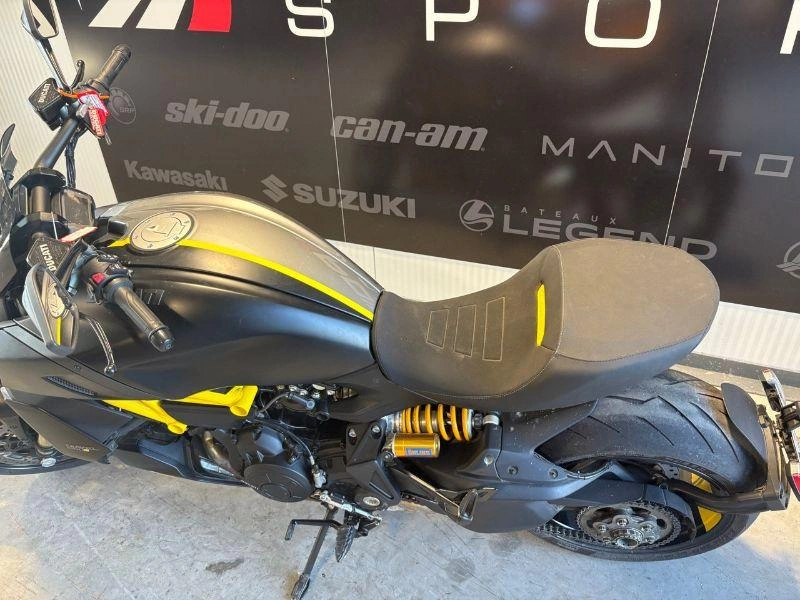 Ducati Diavel 2022