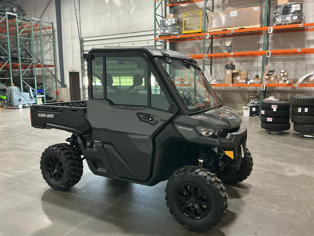 2027 Can-am Defender Dps Cab Hd9