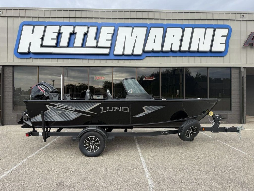 2027 Lund Boat Co 1800 Adventure Sport
