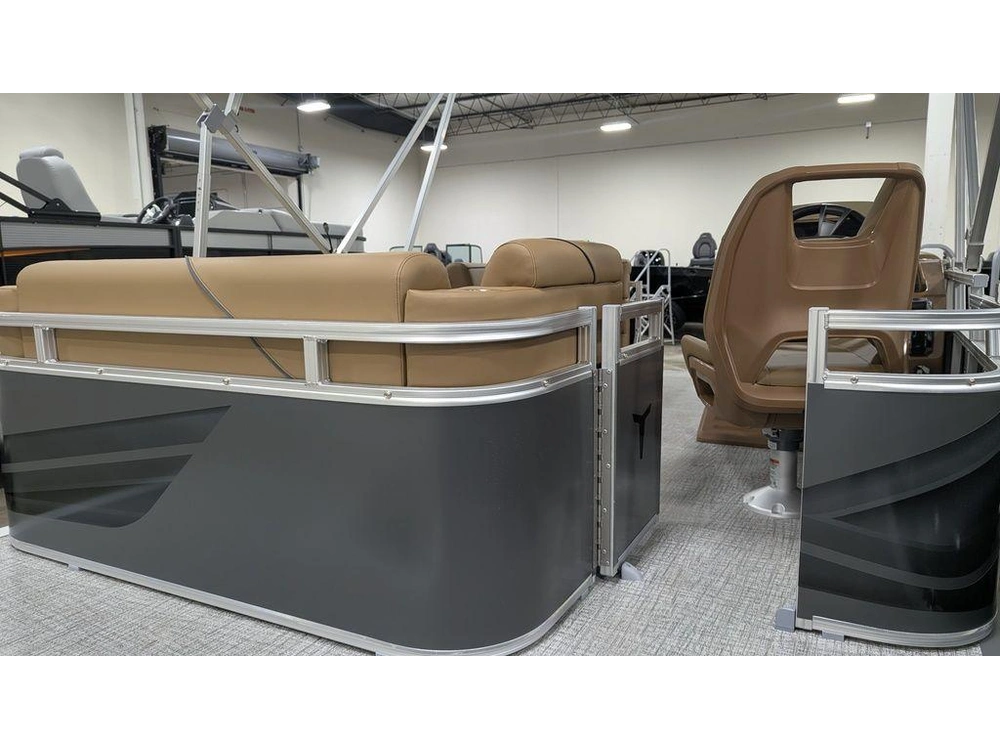2026 Tahoe Pontoons Sport Cruise 15 Ft