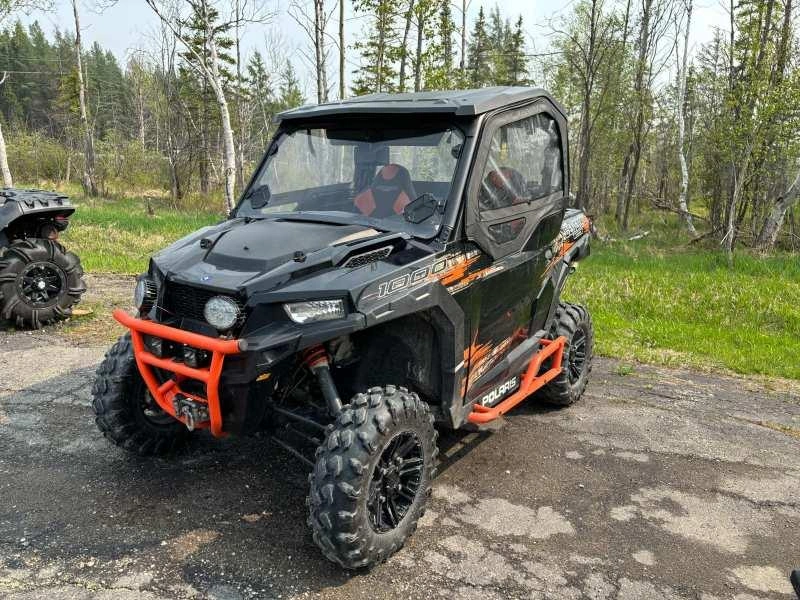 2019 Polaris General Ride Command