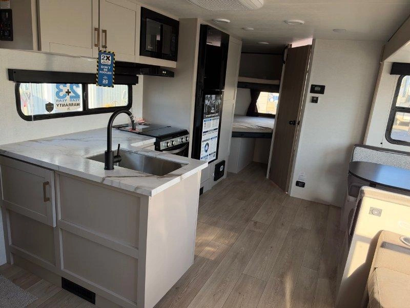 2027 Jayco Jay Feather 26bhsl