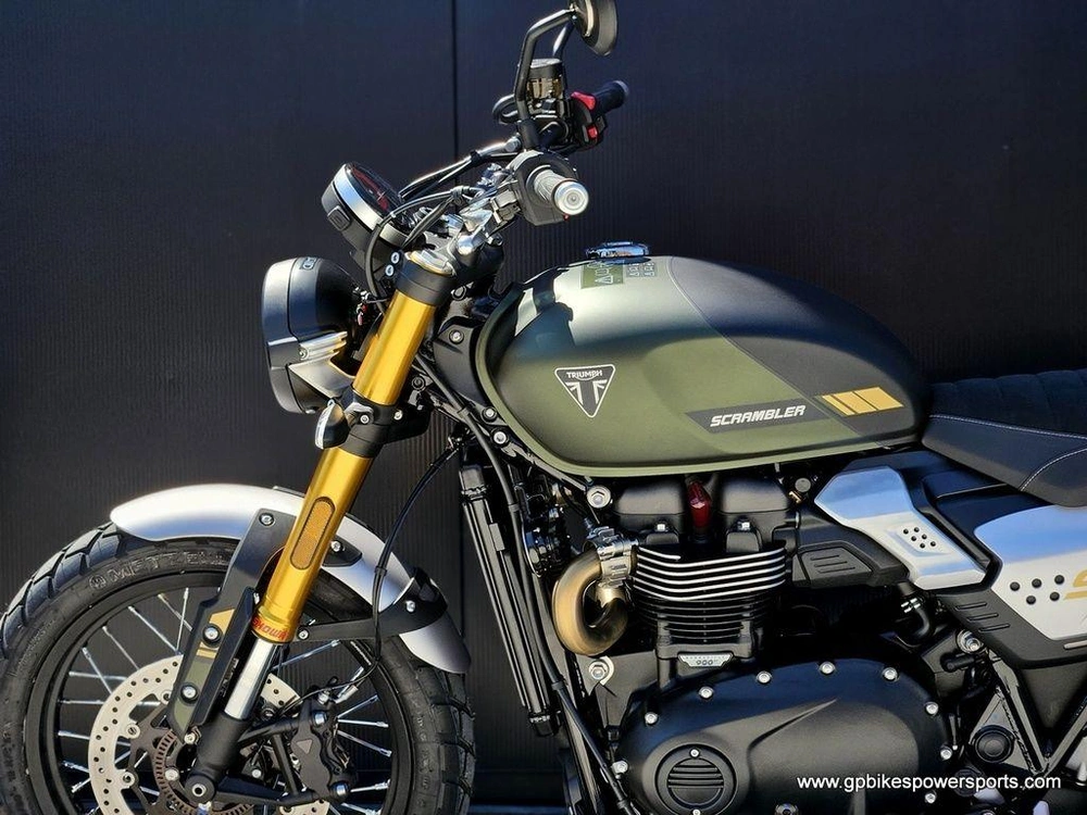 2026 Triumph Scrambler 900 Matt Khaki Green