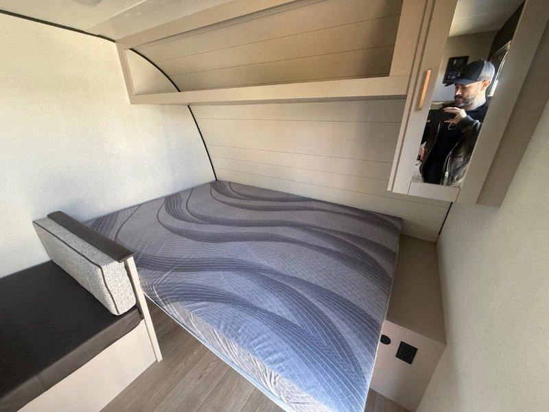 Jayco Jay Feather 17bhsl 2027