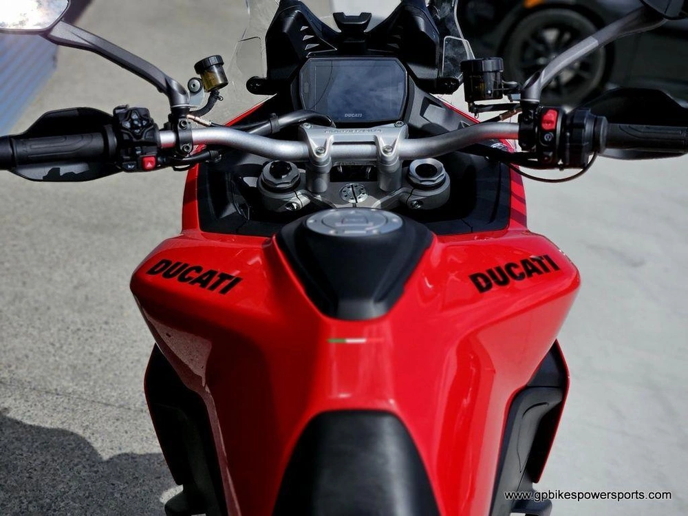 2026 Ducati Multistrada V2 S Red