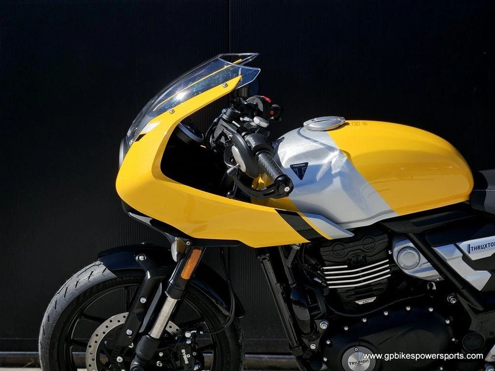 2026 Triumph Thruxton 400 Yellow/silver