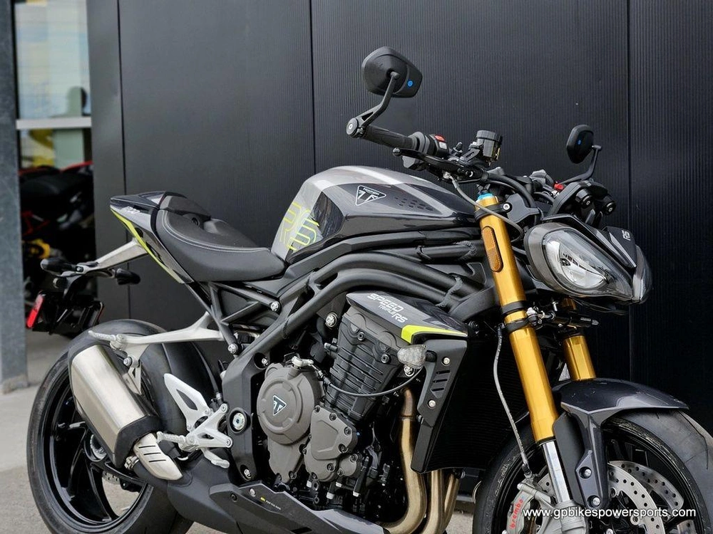 2026 Triumph Speed Triple 1200 Rs Granite/triumph Racing Yellow