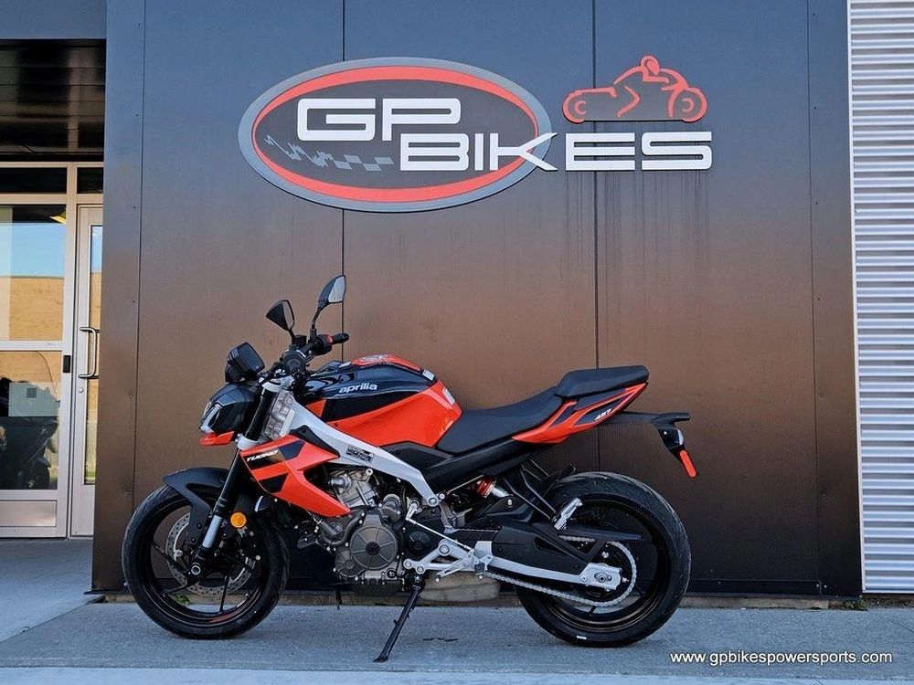 2026 Aprilia Tuono 457