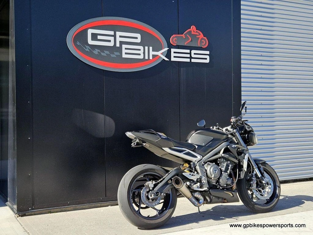 2020 Triumph Street Triple Rs Matte Jet Black