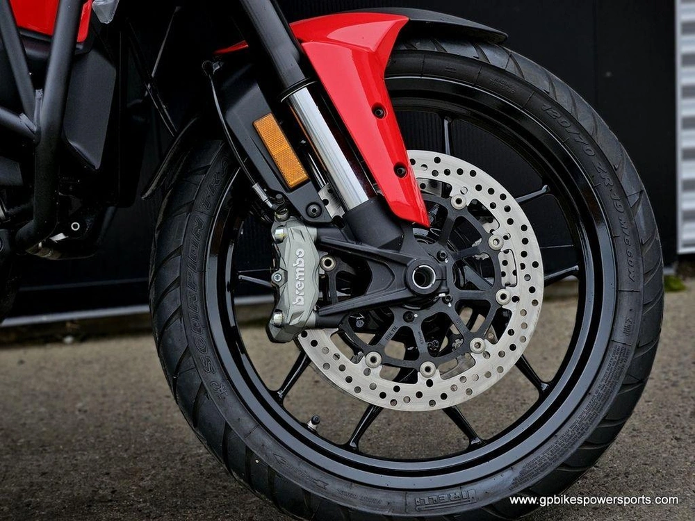 2025 Ducati Multistrada V2 Ducati Red