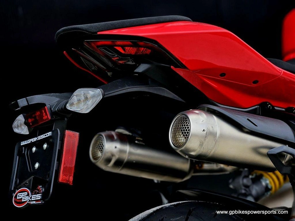 2026 Ducati Panigale V2 Red