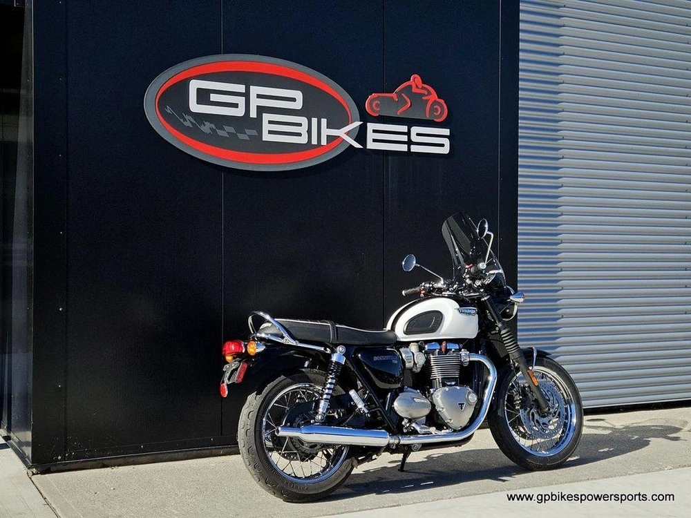 2016 Triumph Bonneville T120 Jet Black Pure White