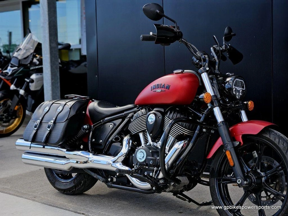 2022 Indian Motorcycle Chief® Abs Ruby Smoke