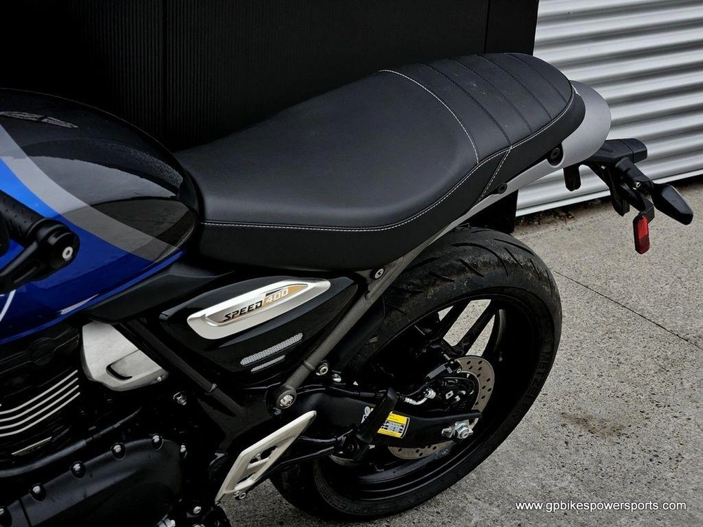 2024 Triumph Speed 400 Caspian Blue / Storm Grey