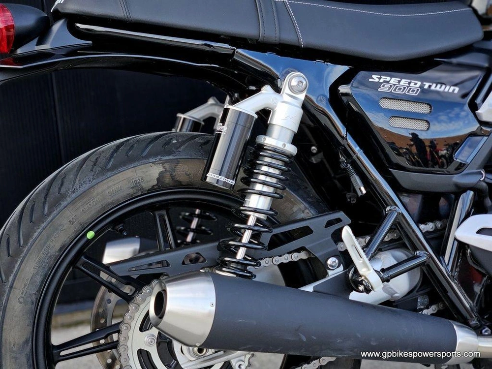 2026 Triumph Speed Twin 900 Phantom Black/aurum Gold