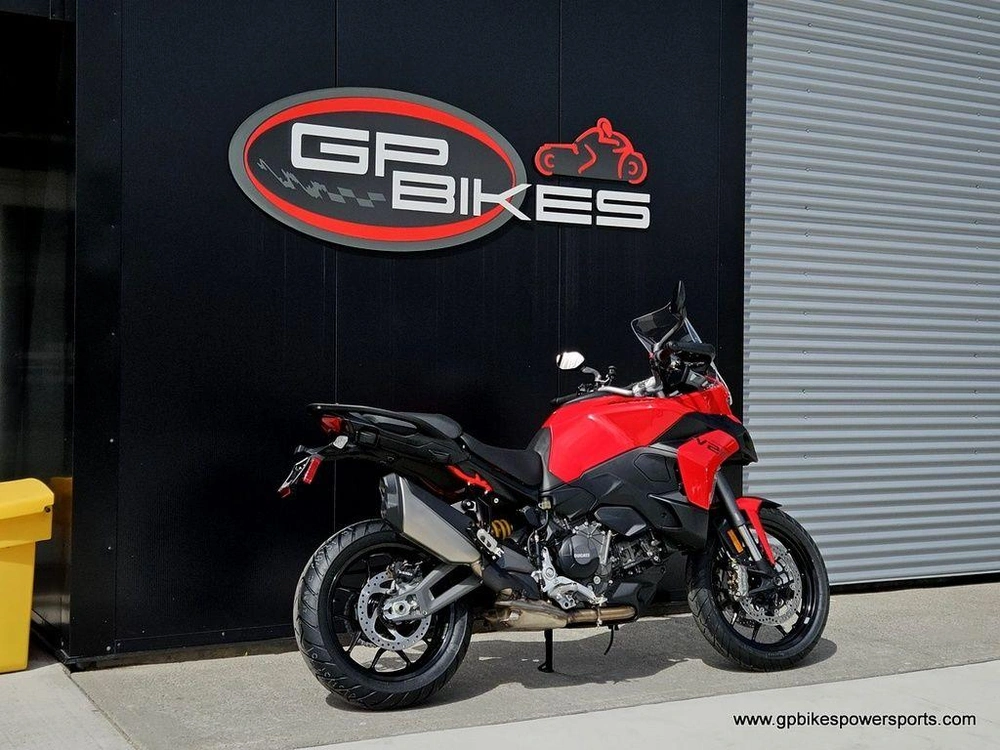 2026 Ducati Multistrada V2 S Red