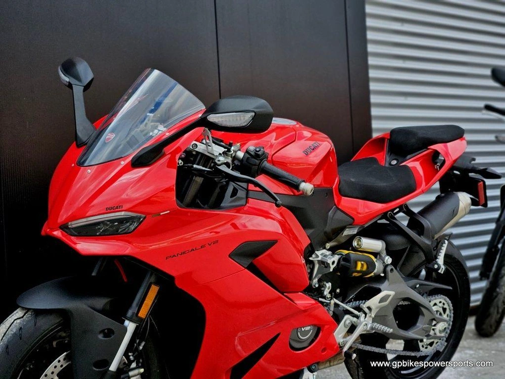 2026 Ducati Panigale V2 Red