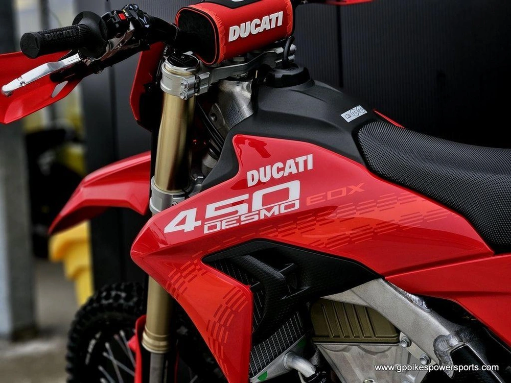 2026 Ducati Desmo450 Edx