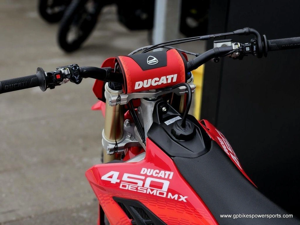 2026 Ducati Desmo450 Mx