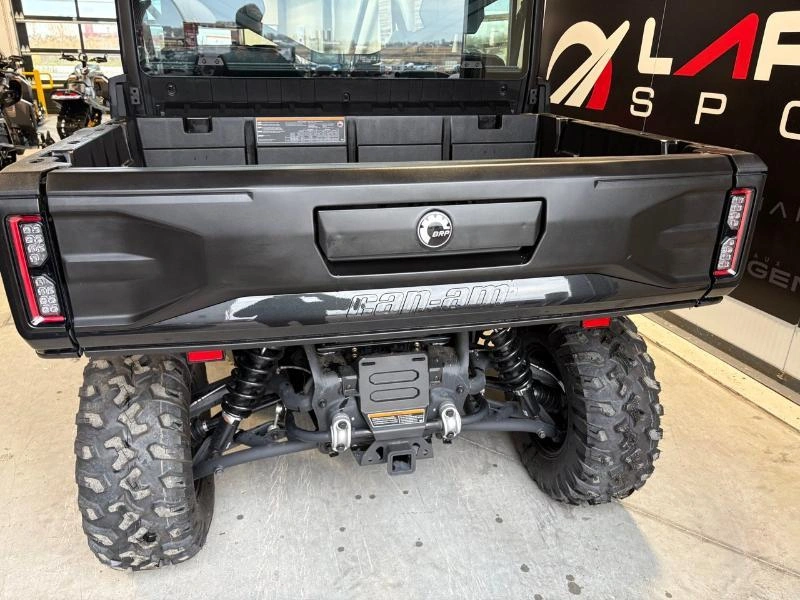 Can-am Defender Xt Cab Hd11 With 10.25 In. Infotainment 2026